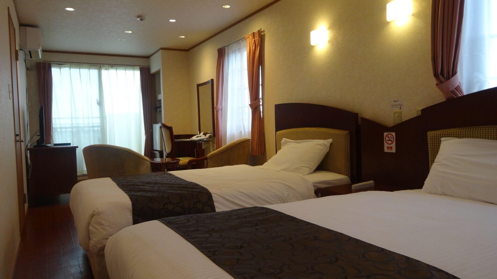 Hotel Castlevillage Miyakojima Экстерьер фото